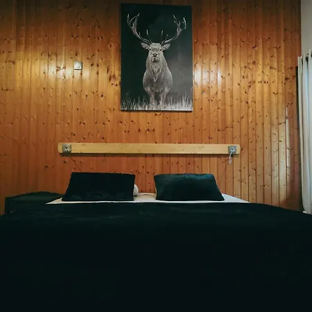 Chez Mado Et Augusta Hotel